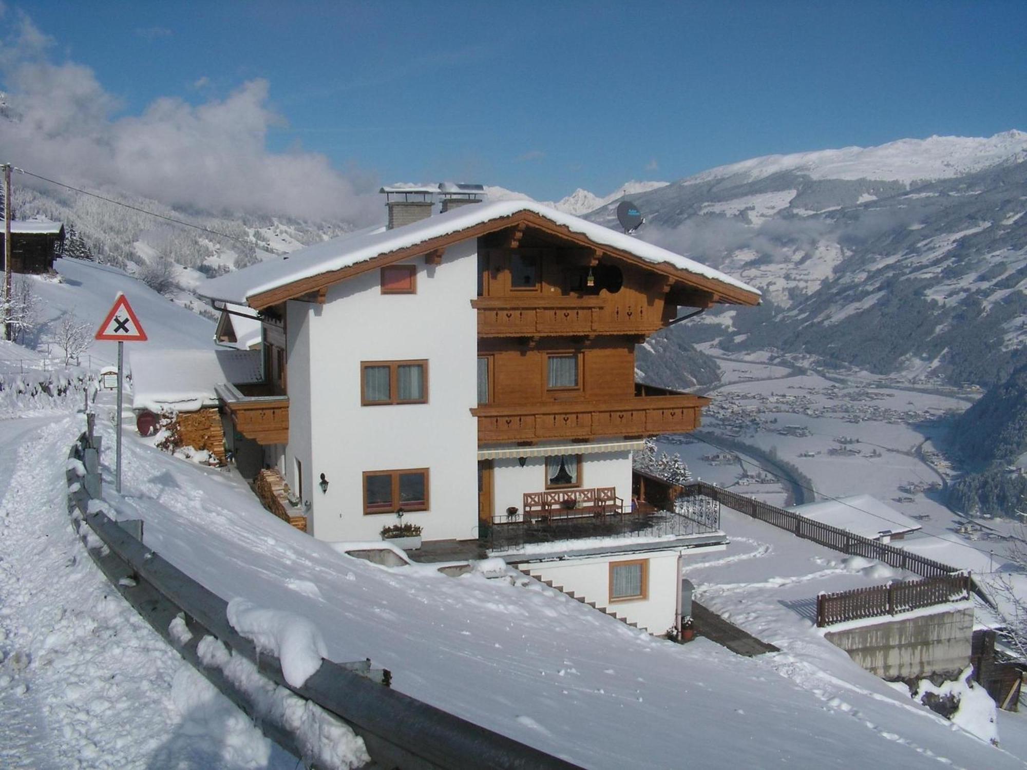 Apartment In Hippach Im Zillertal In The Mountains Muhlen  المظهر الخارجي الصورة