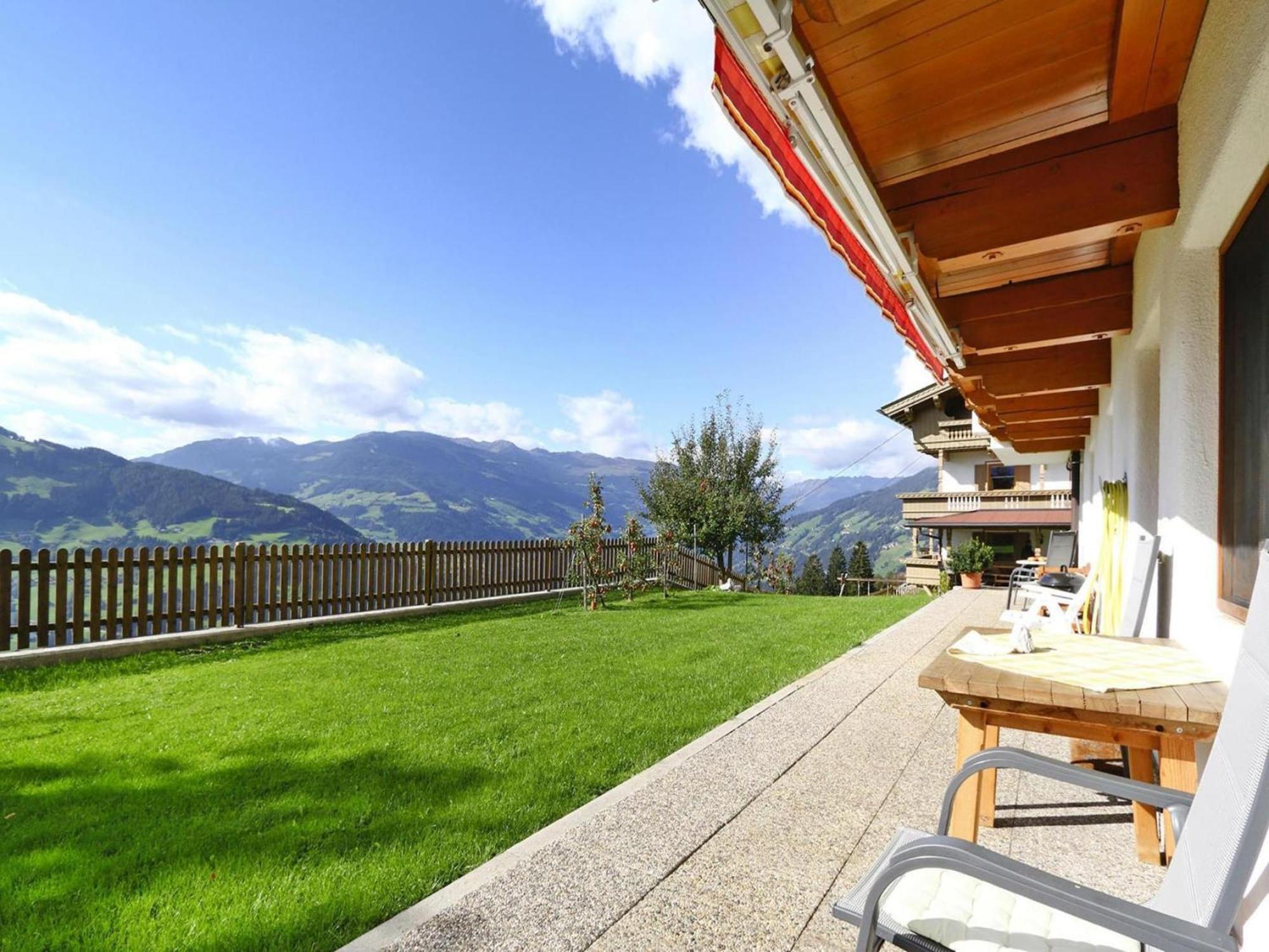Apartment In Hippach Im Zillertal In The Mountains Muhlen  المظهر الخارجي الصورة